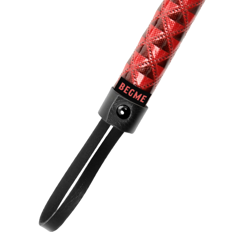 BEGME - RED EDITION VEGAN LEATHER FLOGGER - My naughty haven #