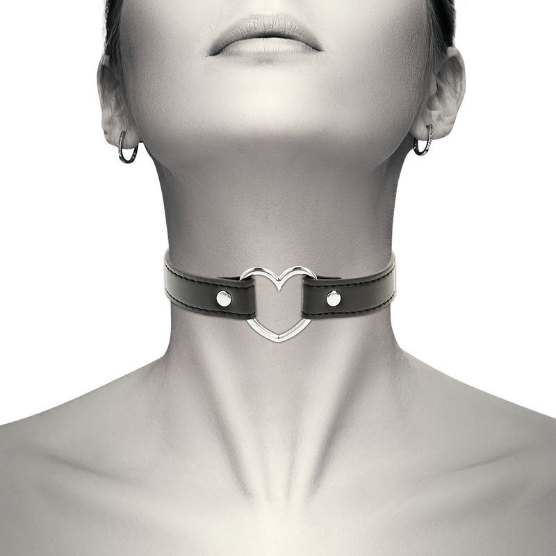 COQUETTE CHIC DESIRE - VEGAN LEATHER NECKLACE WOMAN HEART ACCESSORY - My naughty haven #