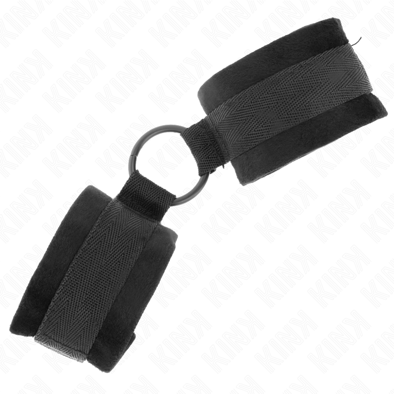 KINK - BEGINNER FUR HAND CUFFS 25 CM WITH O-RING 4 CM BLACK ADJUSTABLE 15-25 CM - My naughty haven #