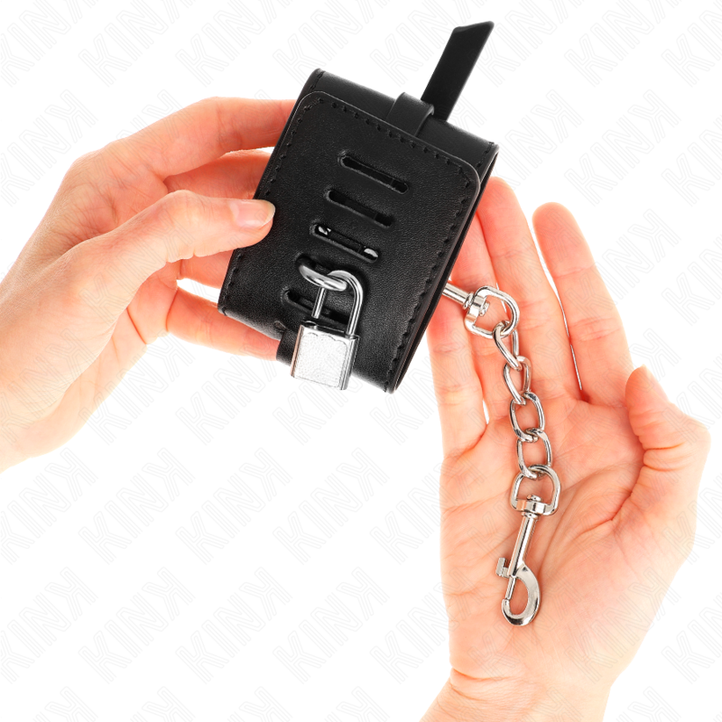KINK - DELUXE LOCKING WRIST RESTRAINTS BLACK ADJUSTABLE 14.5-21 CM X 6 CM - My naughty haven #