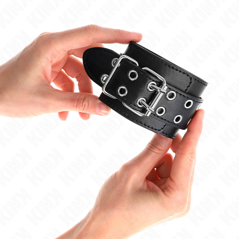 KINK - DOUBLE BUCKLE WRIST RESTRAINTS BLACK ADJUSTABLE 19-26 CM - My naughty haven #