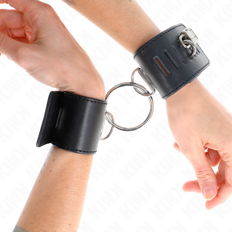 KINK - FIXED WRIST RESTRAINTS WITH RING AND PADLOCK CLOSURE BLACK ADJUSTABLE 16-23 CM X 5.5 CM - My naughty haven #
