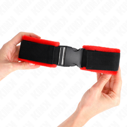 KINK - NYLON BIND HOOK&LOOP WRIST RESTRAINTS BLACK MODEL 1 AJDUSTABLE 25-35 CM X 6 CM - My naughty haven #